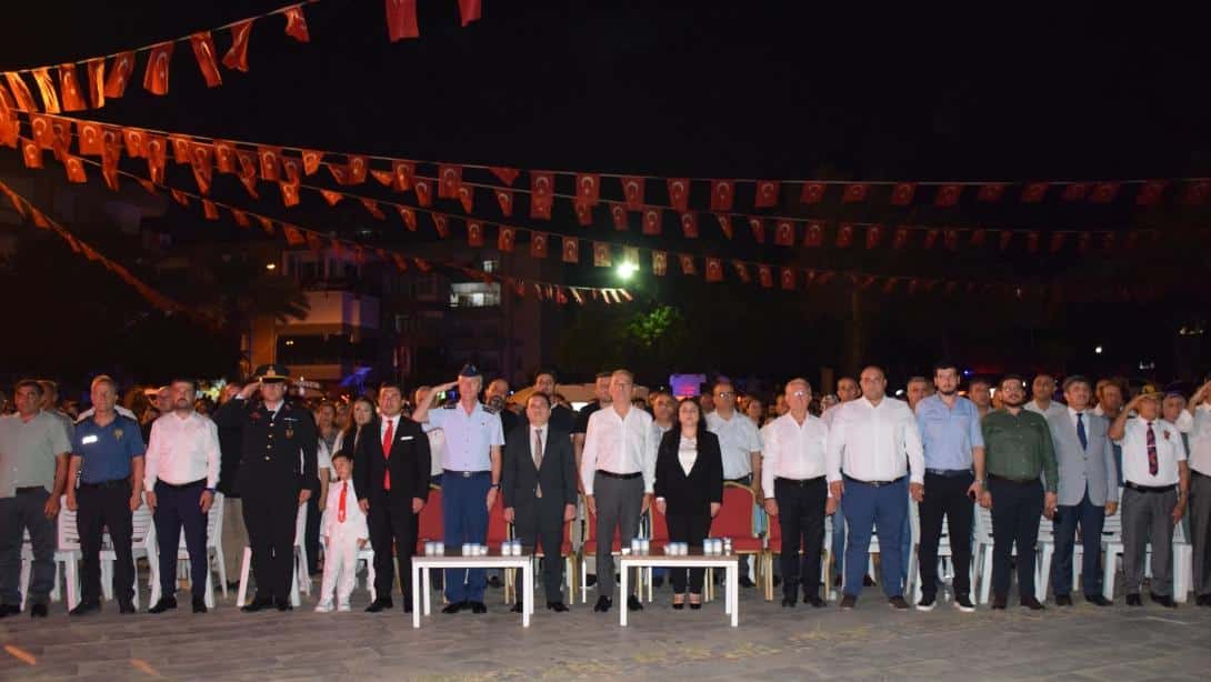 15 Temmuz Anma Programı Yeni Cumhuriyet Meydanı'nda Gerçekleştirildi